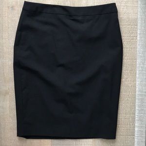 Banana republic black skirt. Never worn